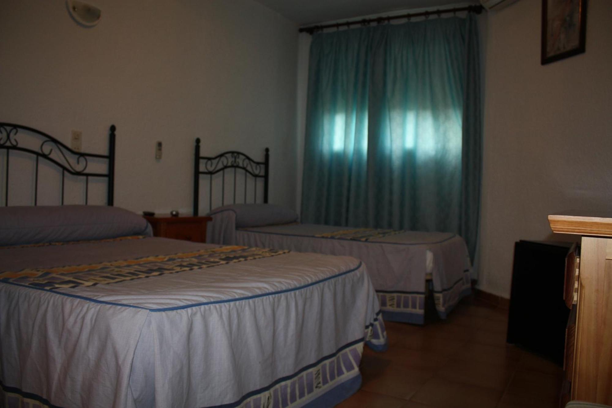 Hostal Tamarindos Matalascañas Kültér fotó