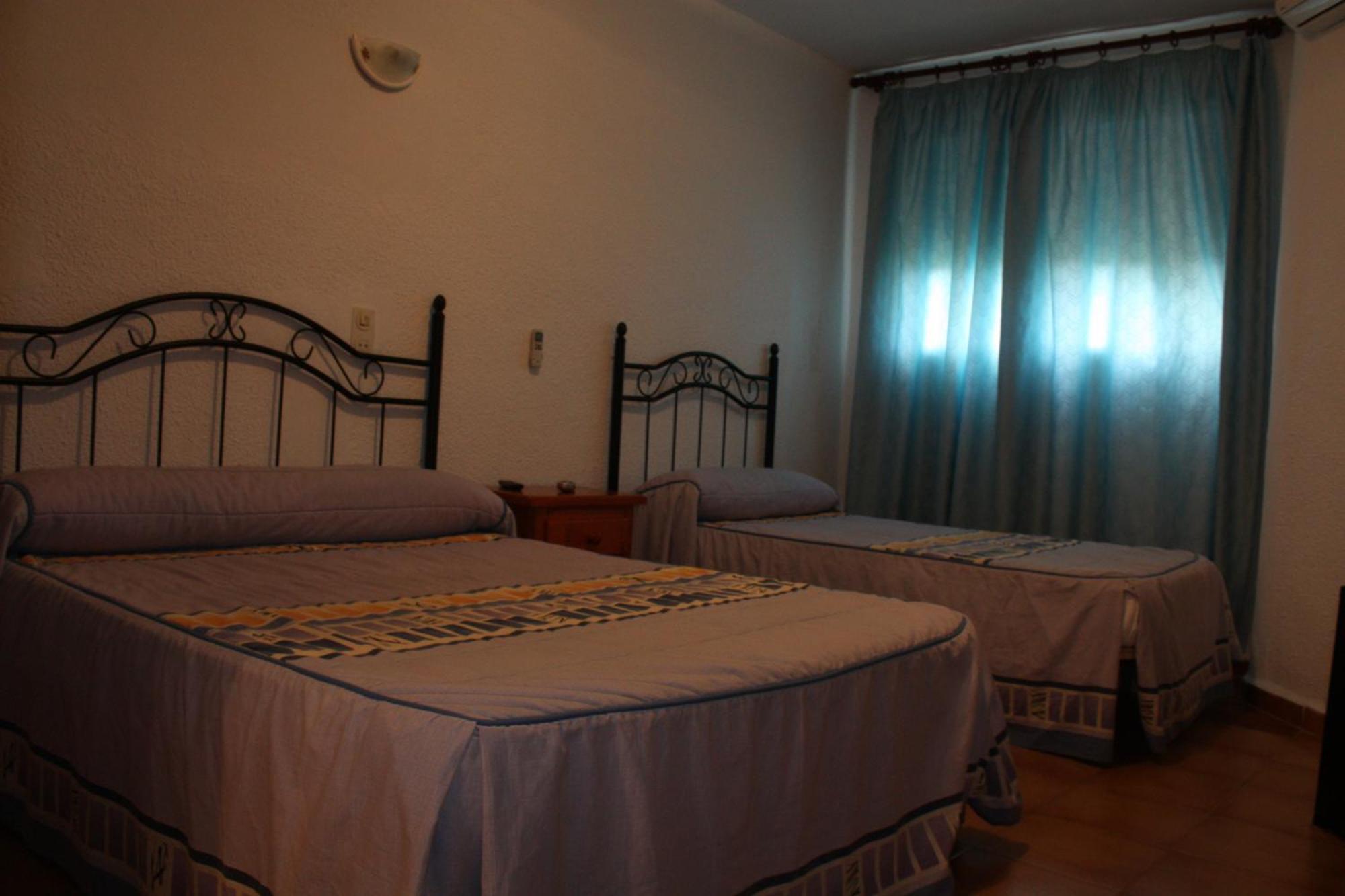 Hostal Tamarindos Matalascañas Kültér fotó